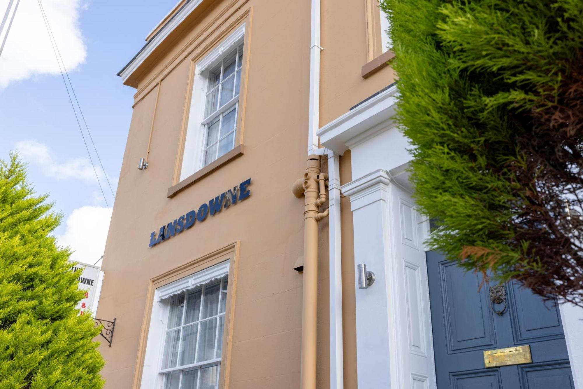 The Lansdowne Bed & Breakfast Лемингтън Спа Екстериор снимка